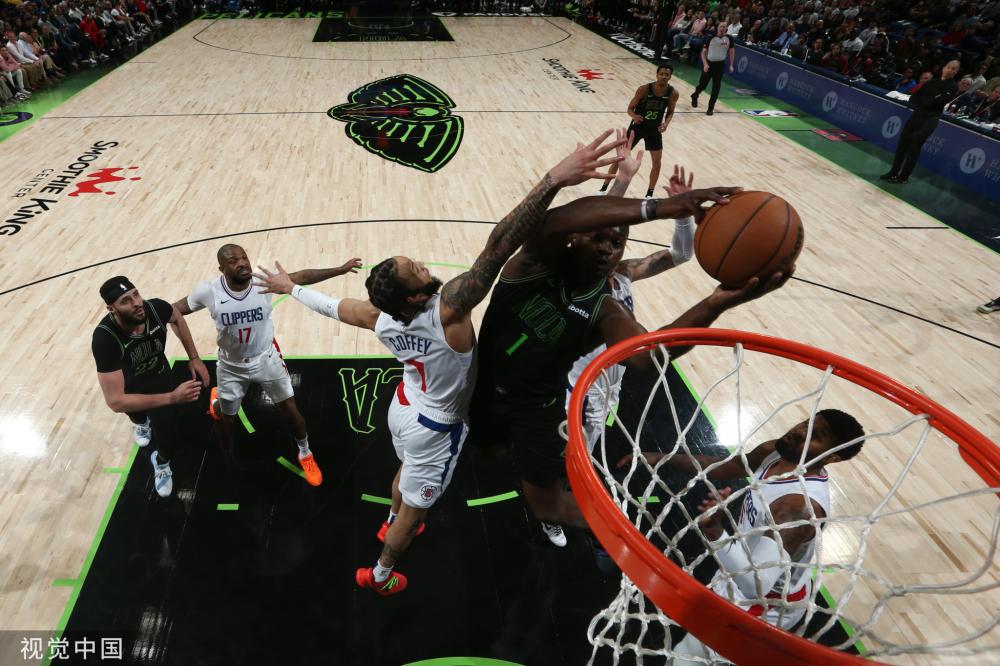 于训练场上 于训练场上